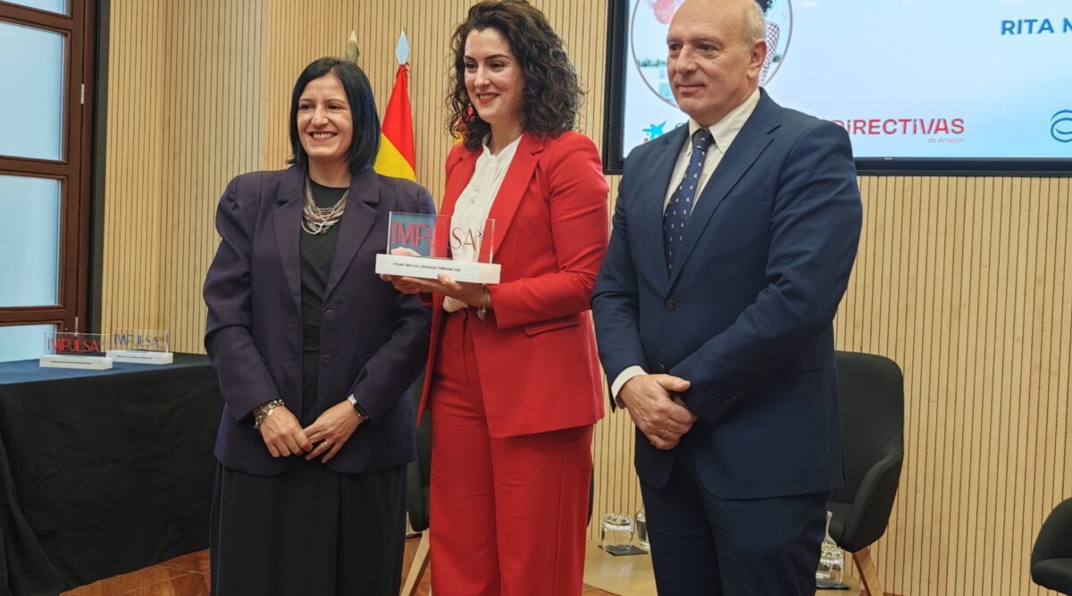 Rita Monreal recoge el Premio Impulsa al Liderazgo Femenino Joven